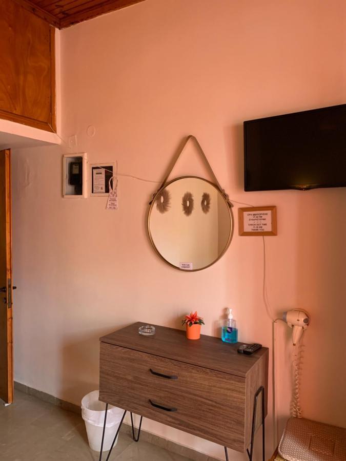 Guesthouse Corali ไฮดรา ภายนอก รูปภาพ